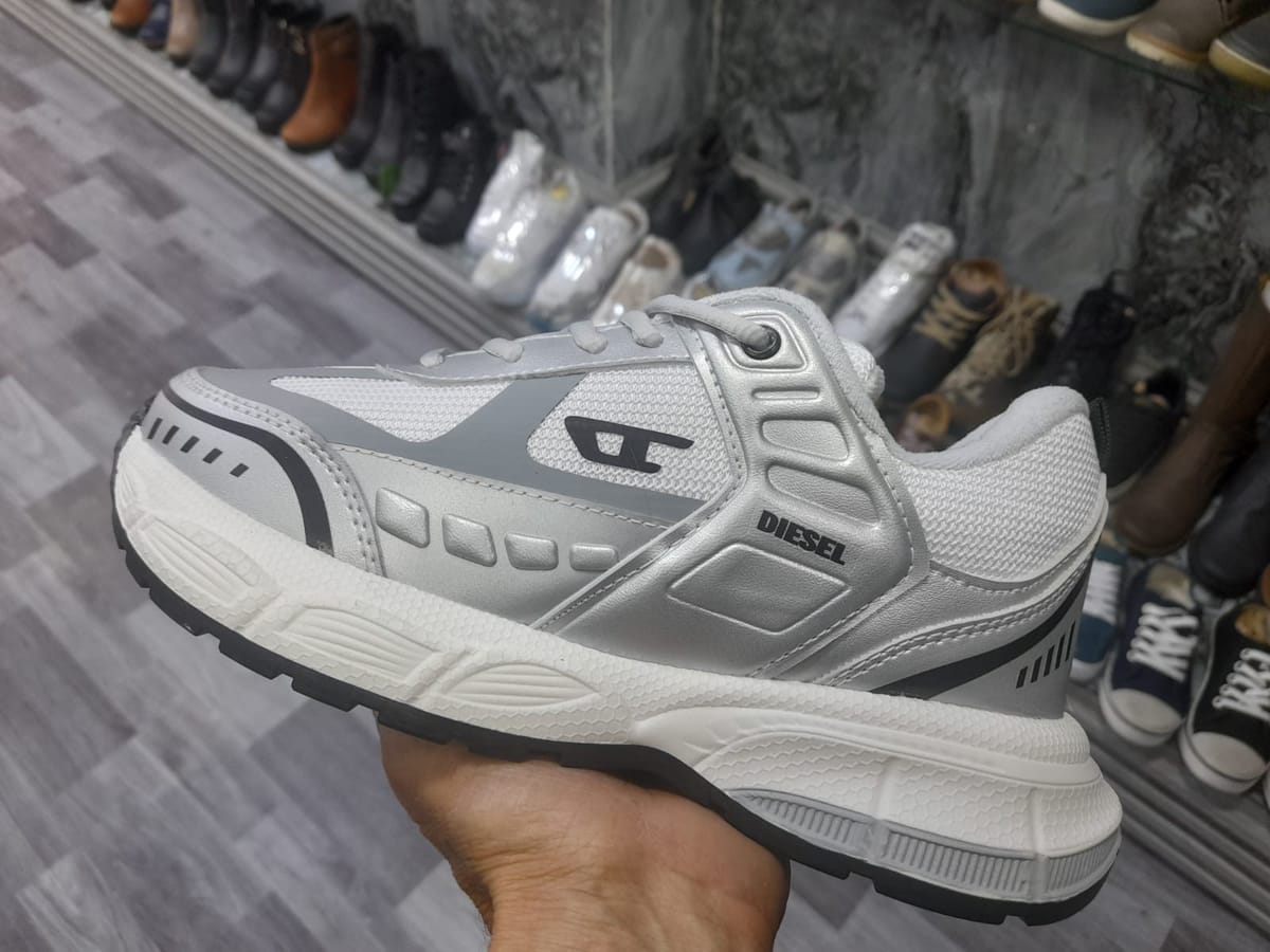 Diesel Runner, Plateado