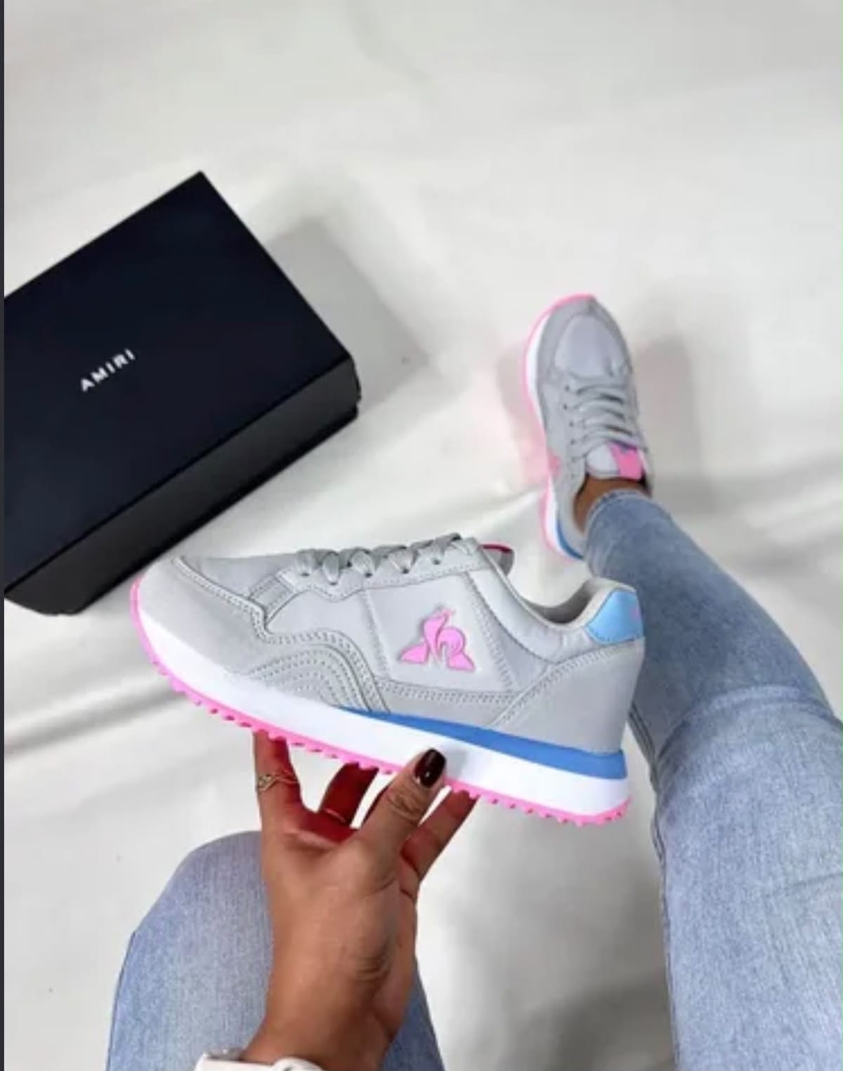 Le Coq Sportif Clásico, Gris y rosado