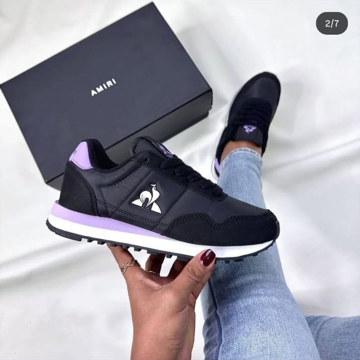 Le Coq Sportif Clásico, Negro y lila
