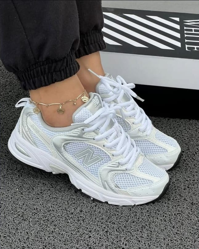 New Balance 530, Blanco
