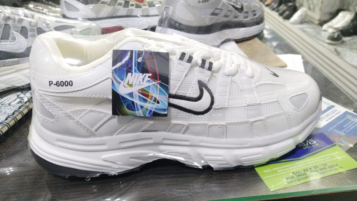 Nike P-6000, Blanco